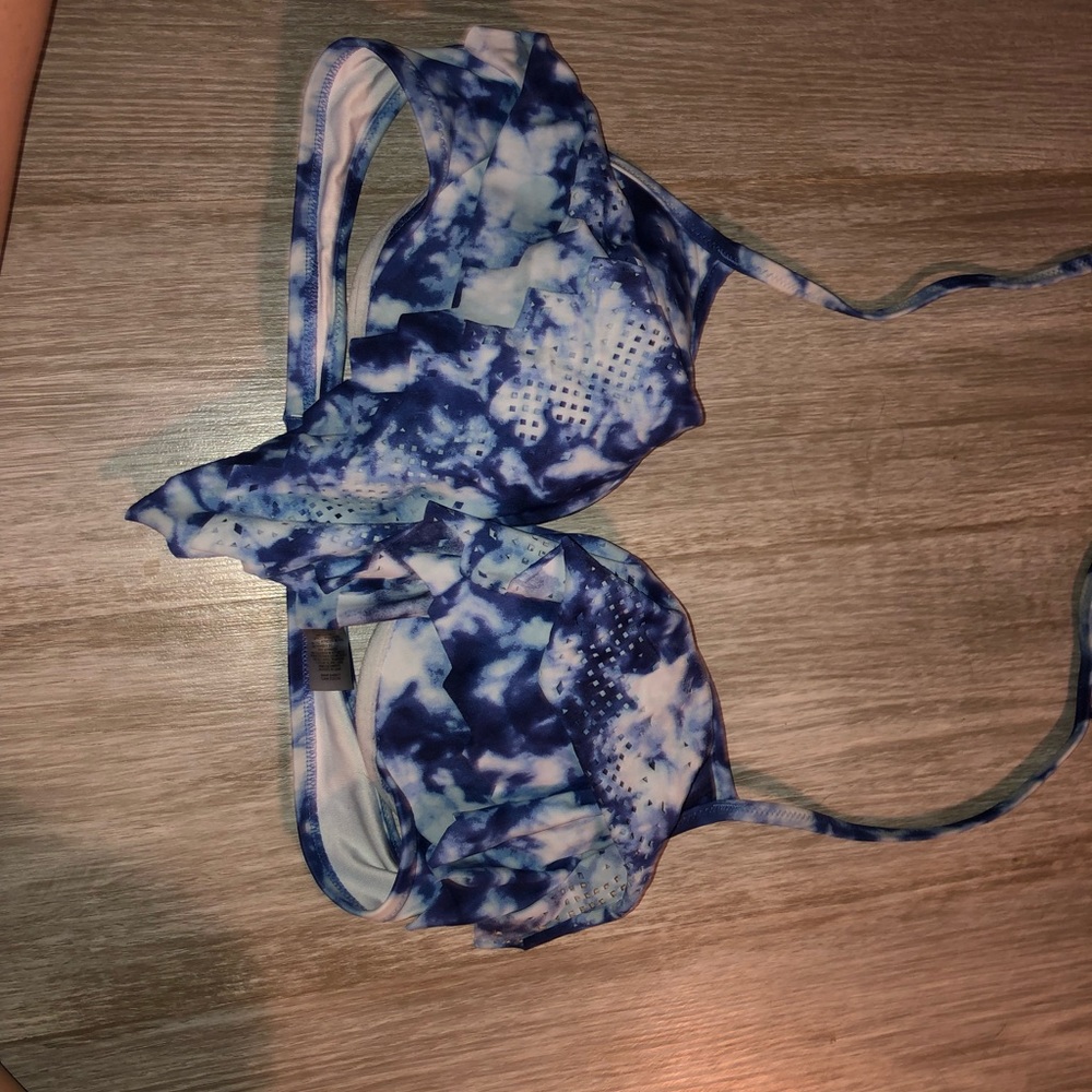 Vs pink swim top